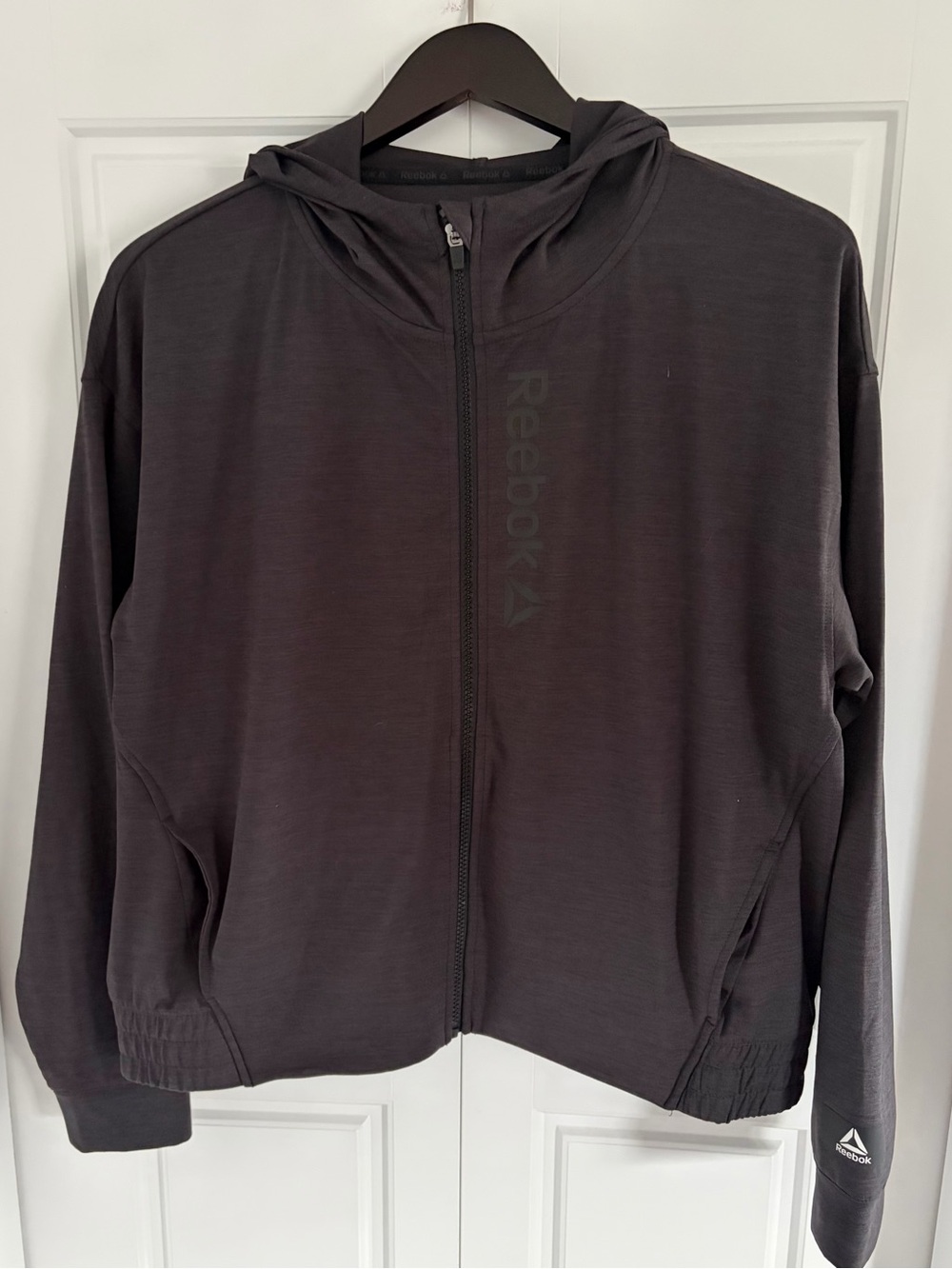 Reebok light jacket - Picture 2 of 8